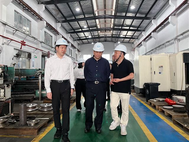 Financial Office of Zhejiang Provincial Committee Xu Surong inspectors to visit the guidance
